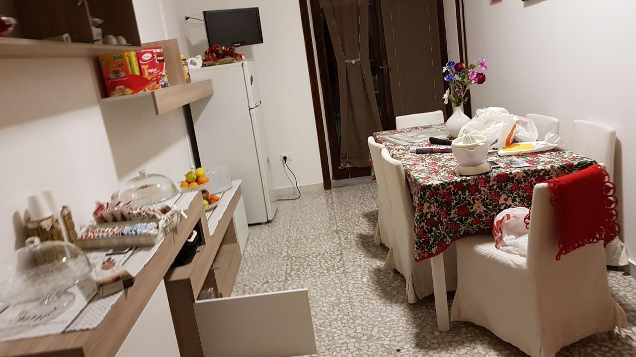 B & B Leti Battipaglia Exterior foto