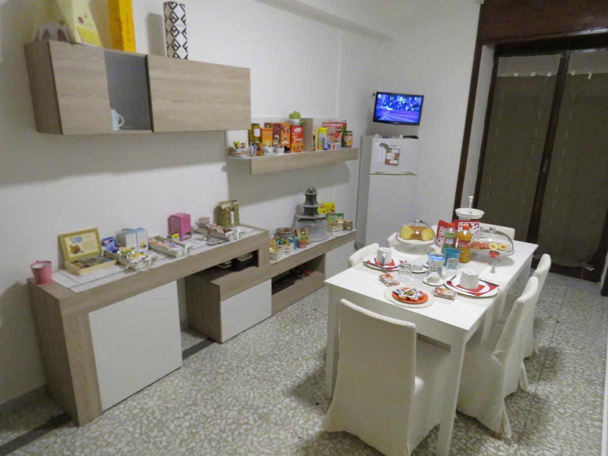 B & B Leti Battipaglia Exterior foto