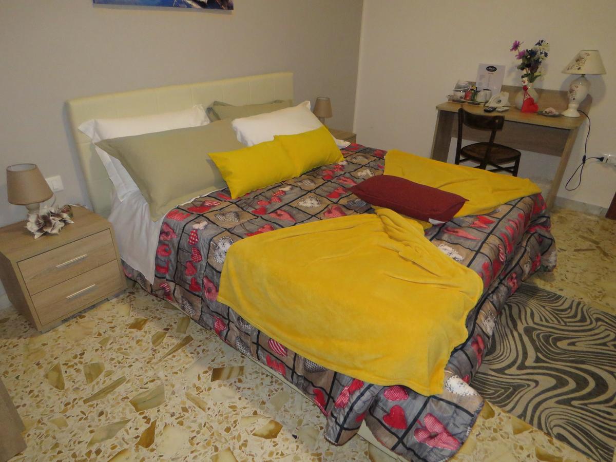B & B Leti Battipaglia Exterior foto