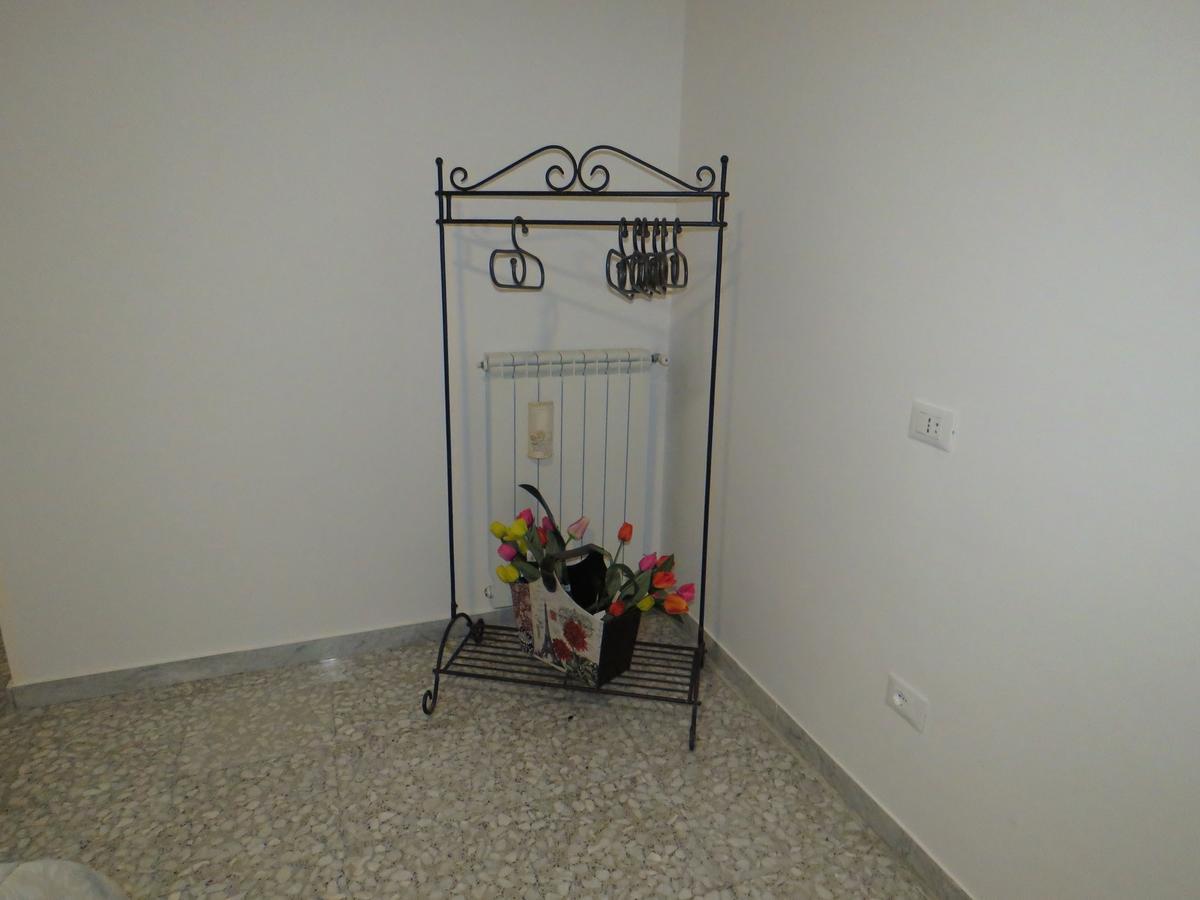 B & B Leti Battipaglia Exterior foto